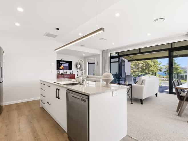 106A Harakeke Drive, Wharewaka