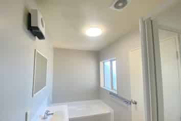 2/113 Clarence Street, Riccarton