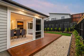 379 Te Taruna Drive, Milldale