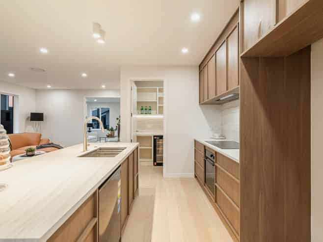 379 Te Taruna Drive, Milldale