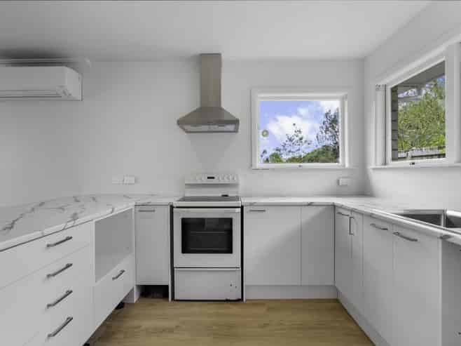 20 Acacia Crescent, Glenview