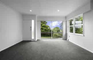 20 Acacia Crescent, Glenview