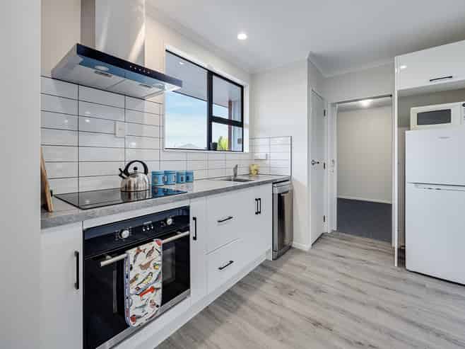 100 High Street, Masterton