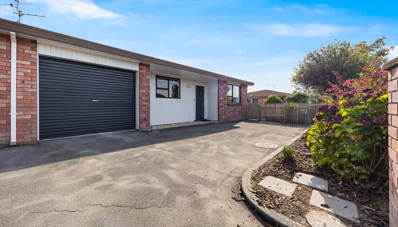 100 High Street, Masterton