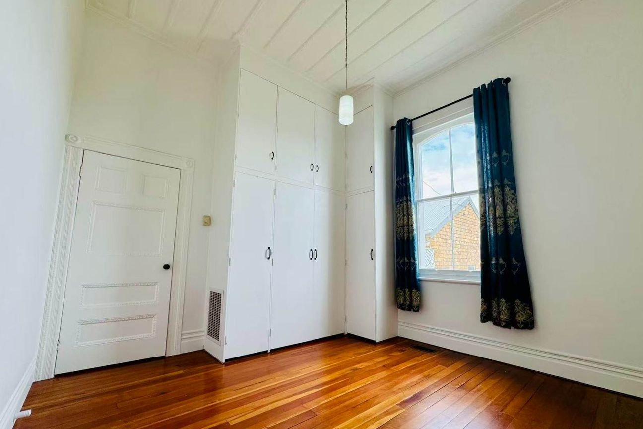Newly Renovated Grand Villa And Cottage - Vista 6