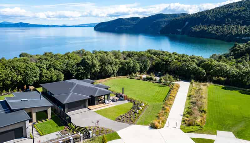 56 Seven Oaks Drive, Kinloch