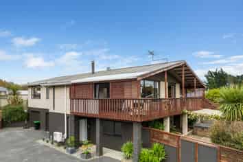 8 Clariton Avenue, Green Island