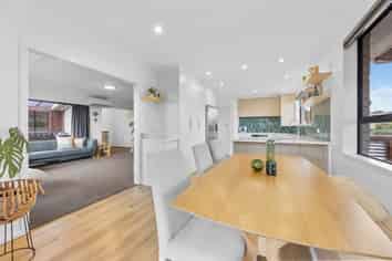 8 Clariton Avenue, Green Island