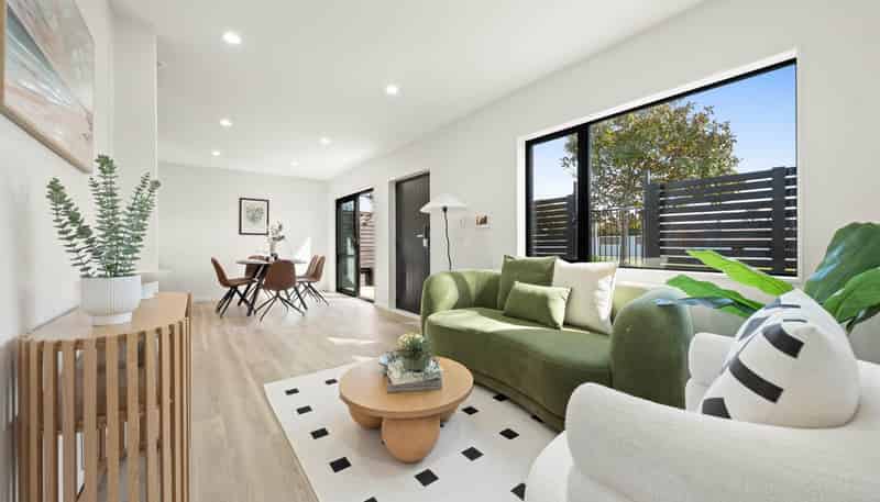 84B Botany Road, Botany Downs