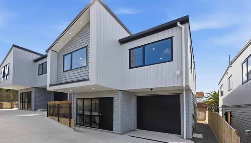 Lot 2/13 Rathmar Drive, Manurewa