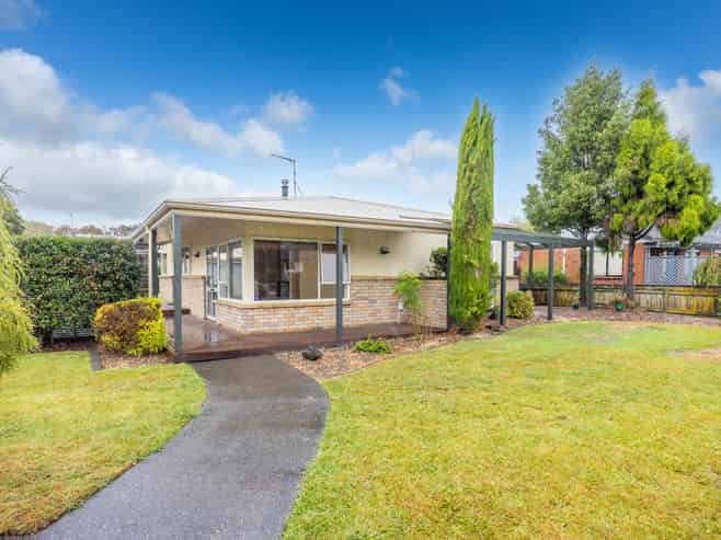 9 Cromwell Drive, Fitzroy