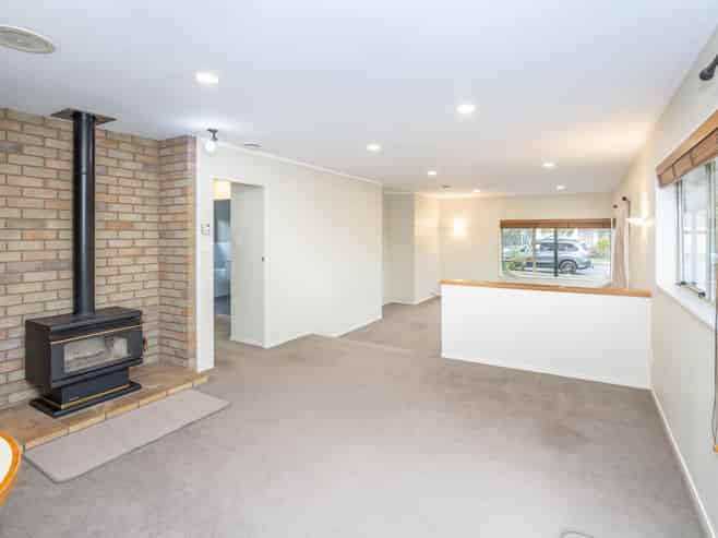 9 Cromwell Drive, Fitzroy