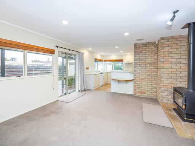 9 Cromwell Drive, Fitzroy