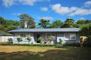 102 East Street, Greytown