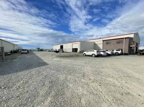 Engineering workshop or storage with large yard
