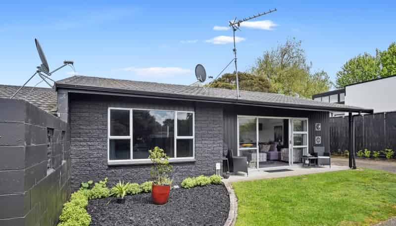 2/586 Bank Street, Te Awamutu