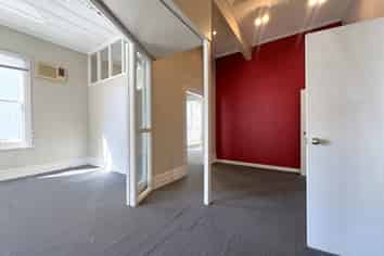 Scarce Eden Terrace Standalone Opportunity