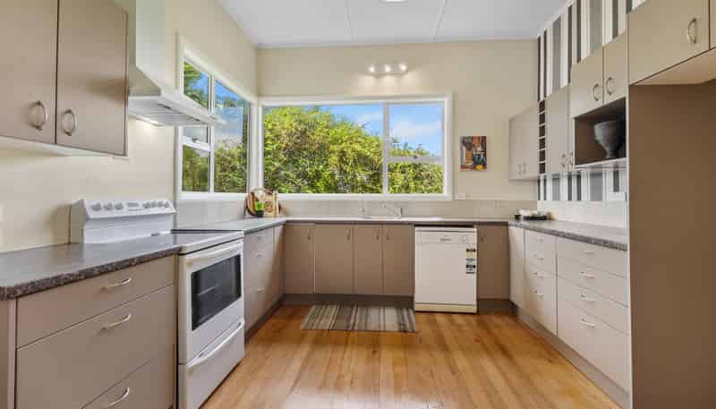 77 Shetland Street, Wakari