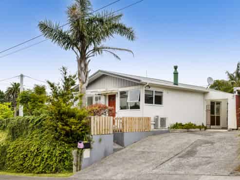 64 Ngamotu Road, Spotswood