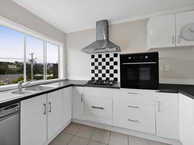 64 Ngamotu Road, Spotswood