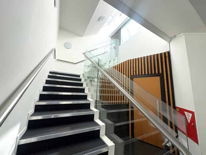 Mount Eden Office with Private Balcony + 9 Parks