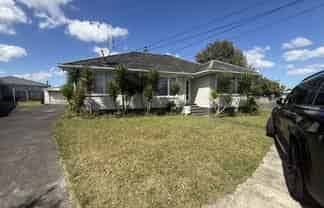 6 Nairn Place, Otara