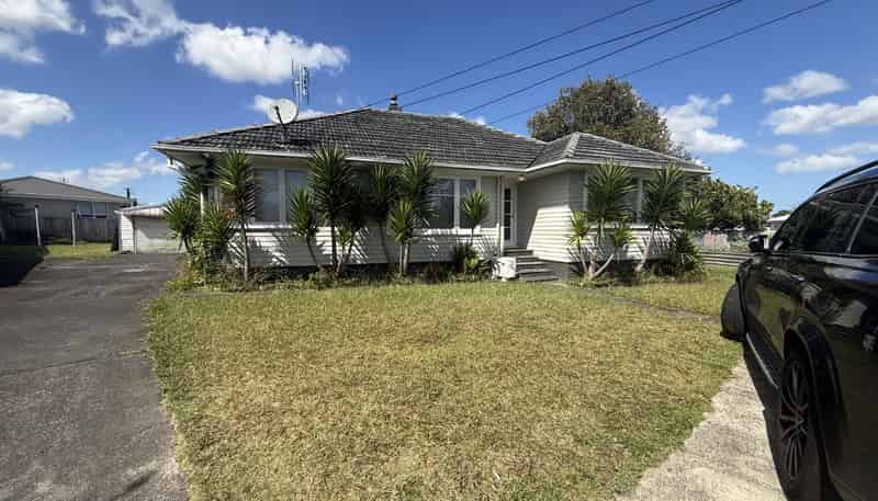 6 Nairn Place, Otara