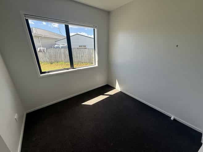 6A Nairn Place, Otara