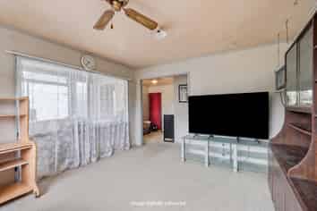 52 View Road, Hikurangi