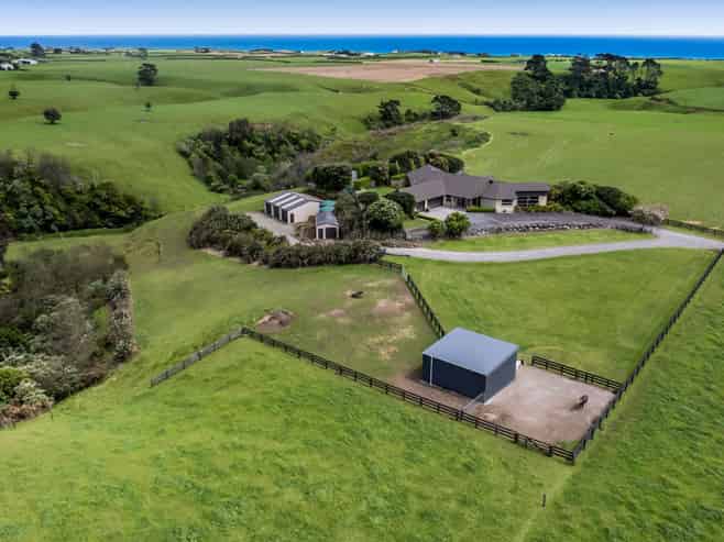 253 Lower Pitone Road, OAKURA