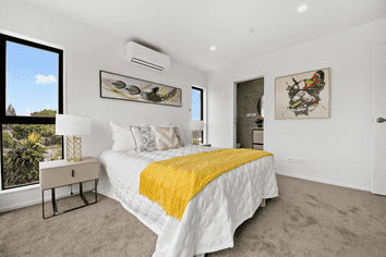 1 & 2/112 Swanson Road, Henderson