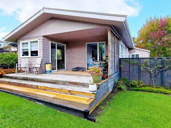 21 Rosecamp Road, Beach Haven