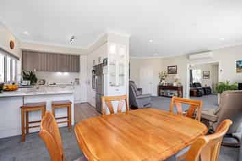 1 Farm Road, Allenton