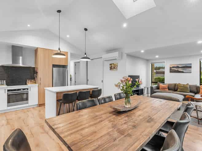 20 Mount Nicholas Avenue, Wanaka