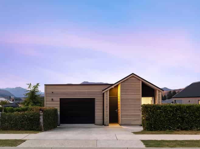 20 Mount Nicholas Avenue, Wanaka