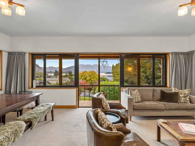 7 Sycamore Place, Wanaka