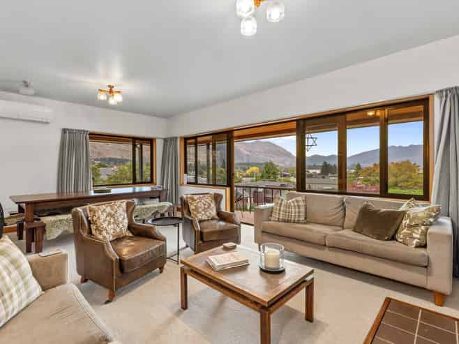 7 Sycamore Place, Wanaka