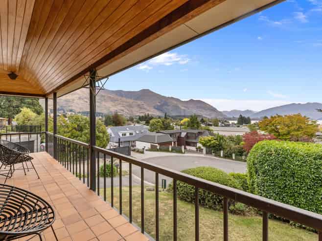 7 Sycamore Place, Wanaka