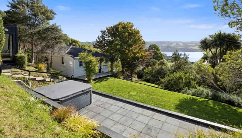 112 Doctors Point Road, Waitati