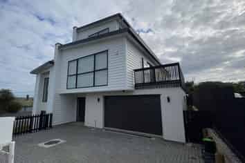 15A Beagle Avenue, Mount Albert