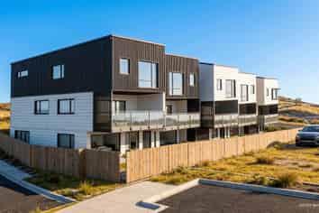 Unit 1/4 Powrie Street, Glenfield