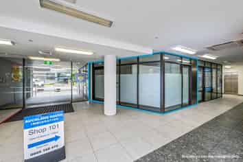 Affordable, High-Exposure Space in Central Manukau