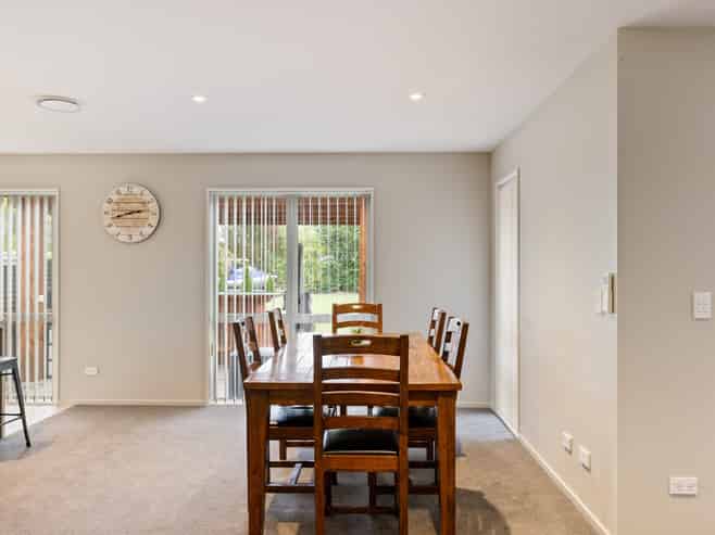 9 John Leith Place, Leithfield