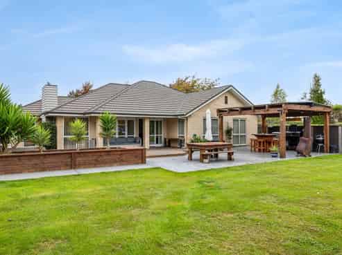 9 John Leith Place, Leithfield