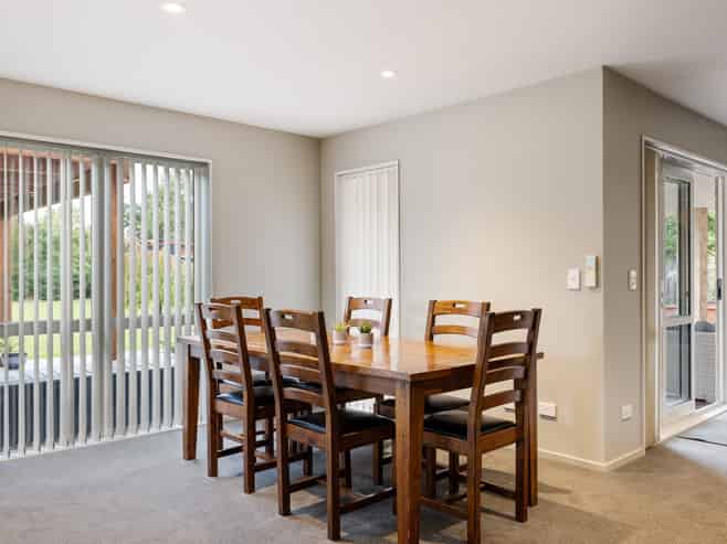 9 John Leith Place, Leithfield