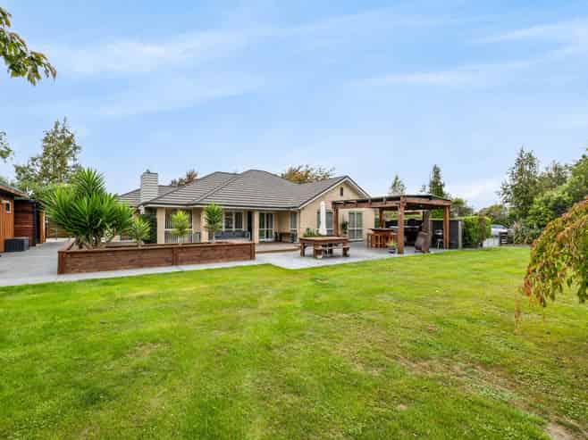 9 John Leith Place, Leithfield