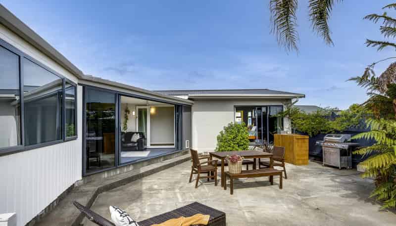 13 Howard Road, Taradale