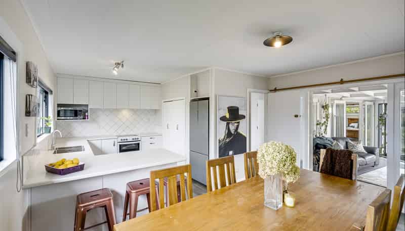 13 Howard Road, Taradale