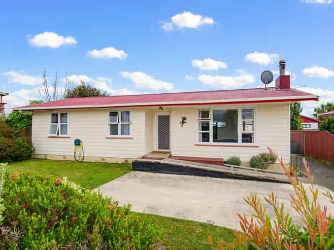 14 William Street, Levin