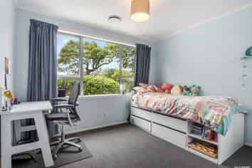 20A Puketitiro Street, Glen Eden